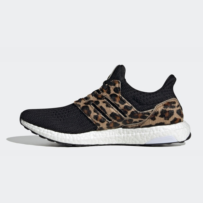 adidas阿迪达斯官网ULTRABOOST DNA男女运动休闲舒适跑步鞋FZ2731