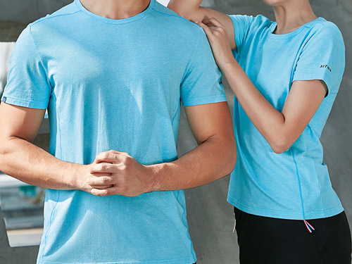 不管高档T恤定制还是普通T恤定制,适合自己的才是最好的