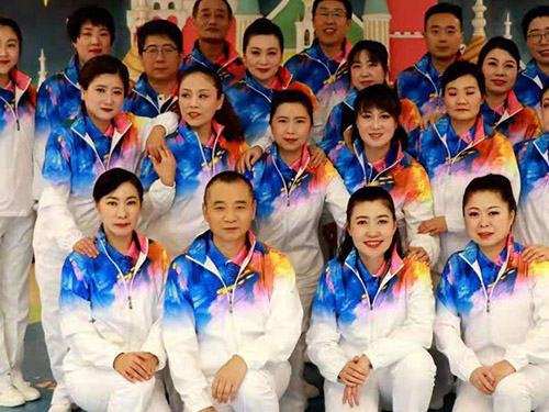 定做运动服LOGO标识应放在什么位置合适