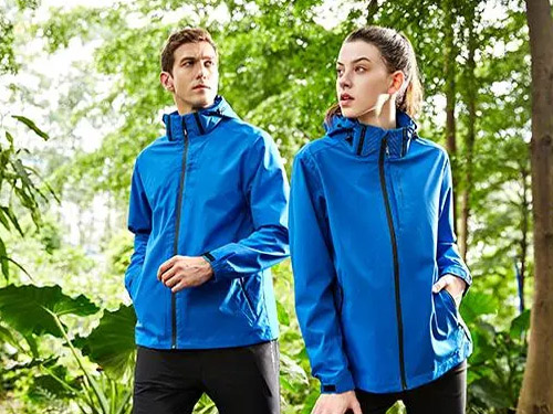 订制一套细纱支运动服装价格是多少