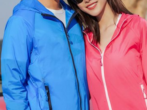 防晒衣薄的好还是厚的好